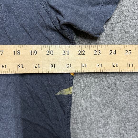 RVCA Button Down Shirt Mens Medium Navy Floral Short Sleeve Easy Fit Skater Surf - Picture 5 of 6